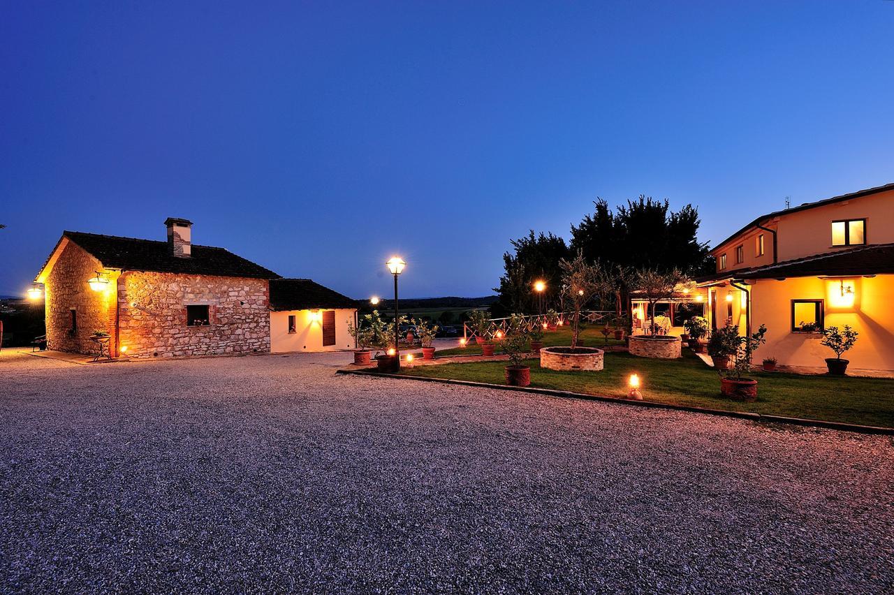 Borgo Mandoleto - Country Resort & Spa Solomeo エクステリア 写真