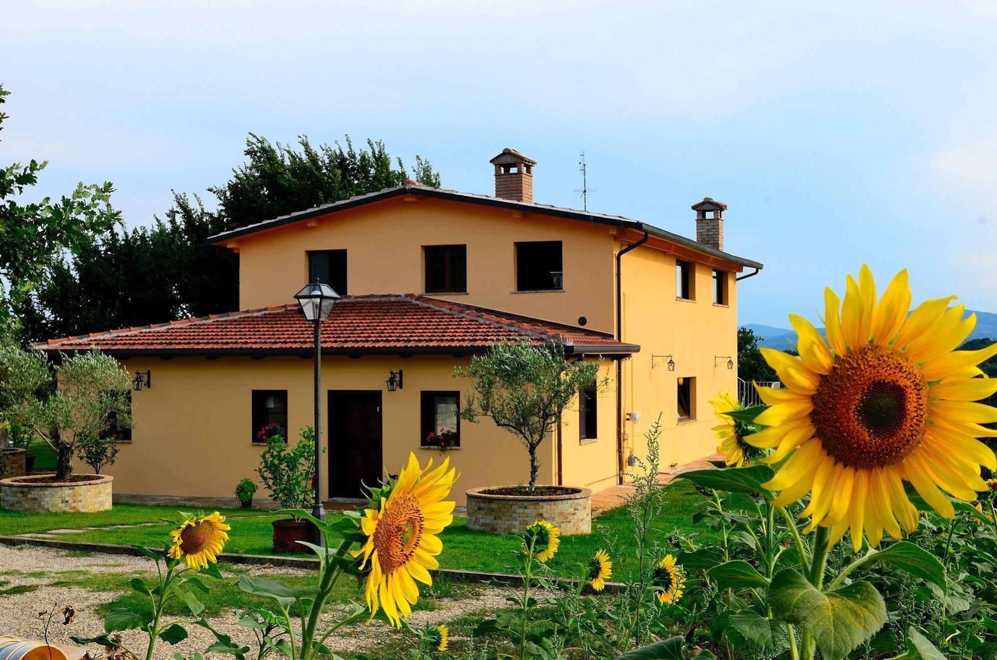Borgo Mandoleto - Country Resort & Spa Solomeo エクステリア 写真